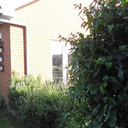 La Lustinoise Bed & Breakfast Екстериор снимка