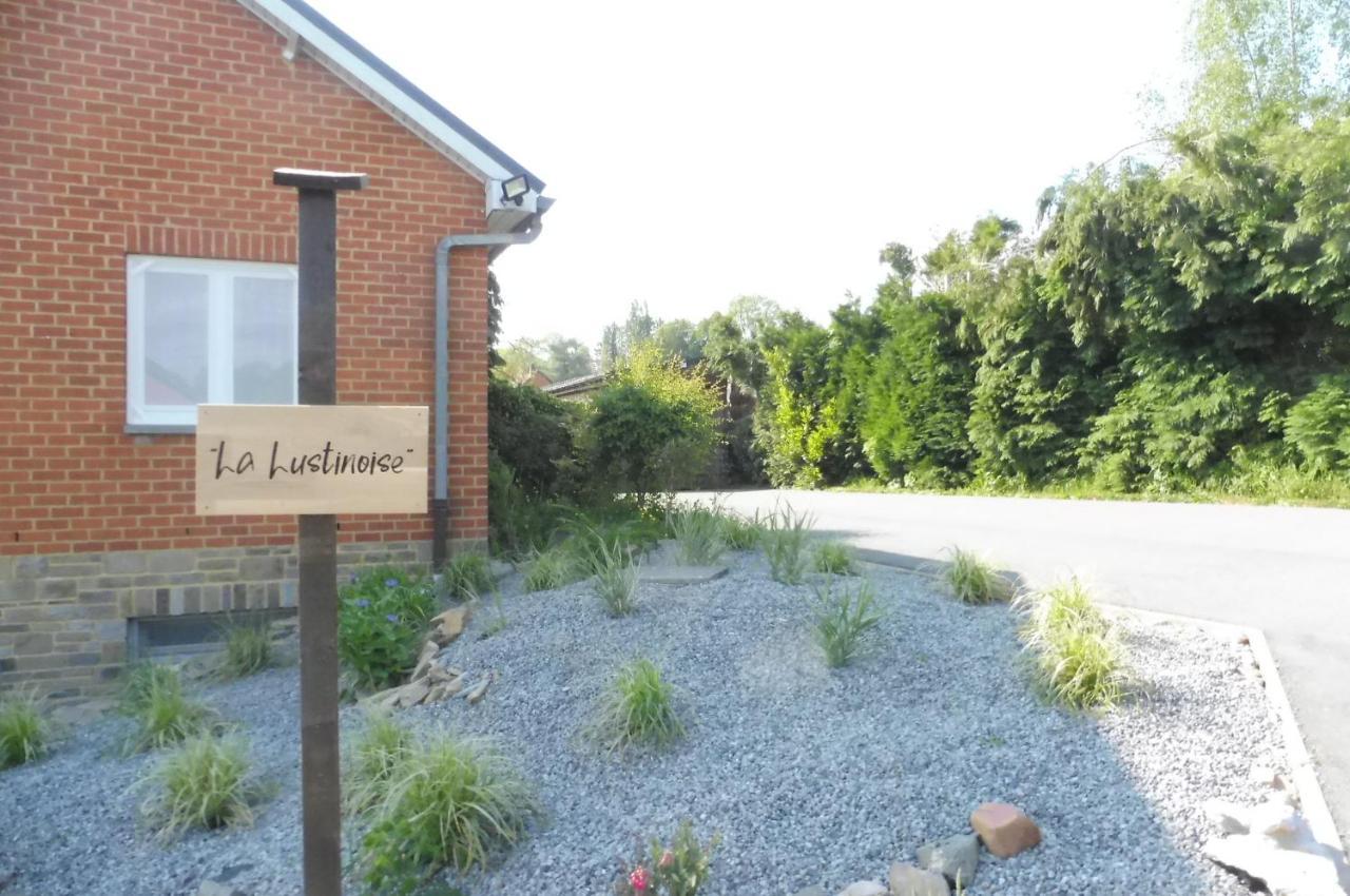 La Lustinoise Bed & Breakfast Екстериор снимка