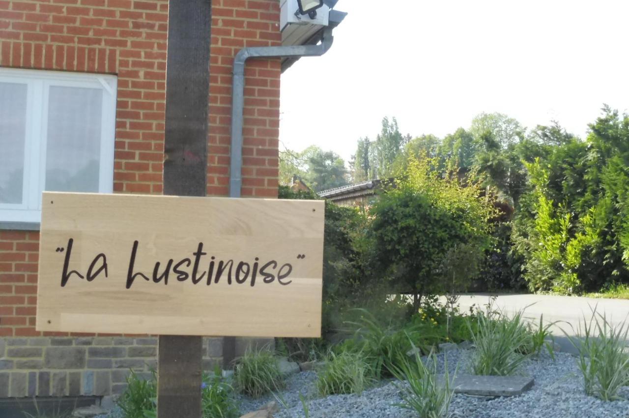 La Lustinoise Bed & Breakfast Екстериор снимка