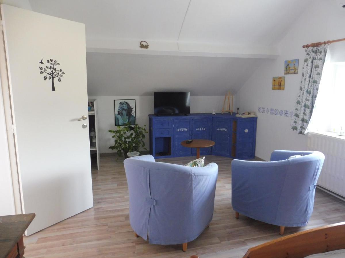 La Lustinoise Bed & Breakfast Екстериор снимка